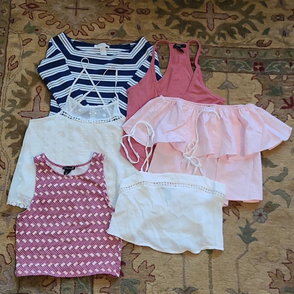 Forever 21 Trendy Bundle of 6 Tops